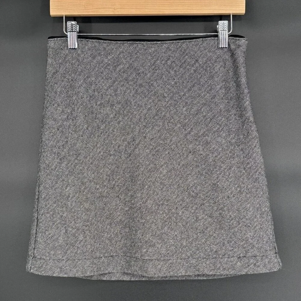 NWT Abercrombie & Fitch Women's Wool Blend Mini Skirt M Gray Preppy Old Money